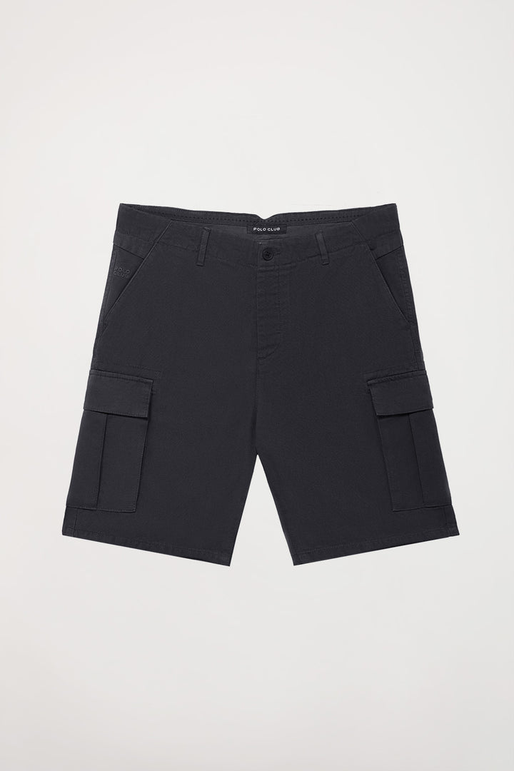 Asphalt-grey cargo shorts with embroidered logo