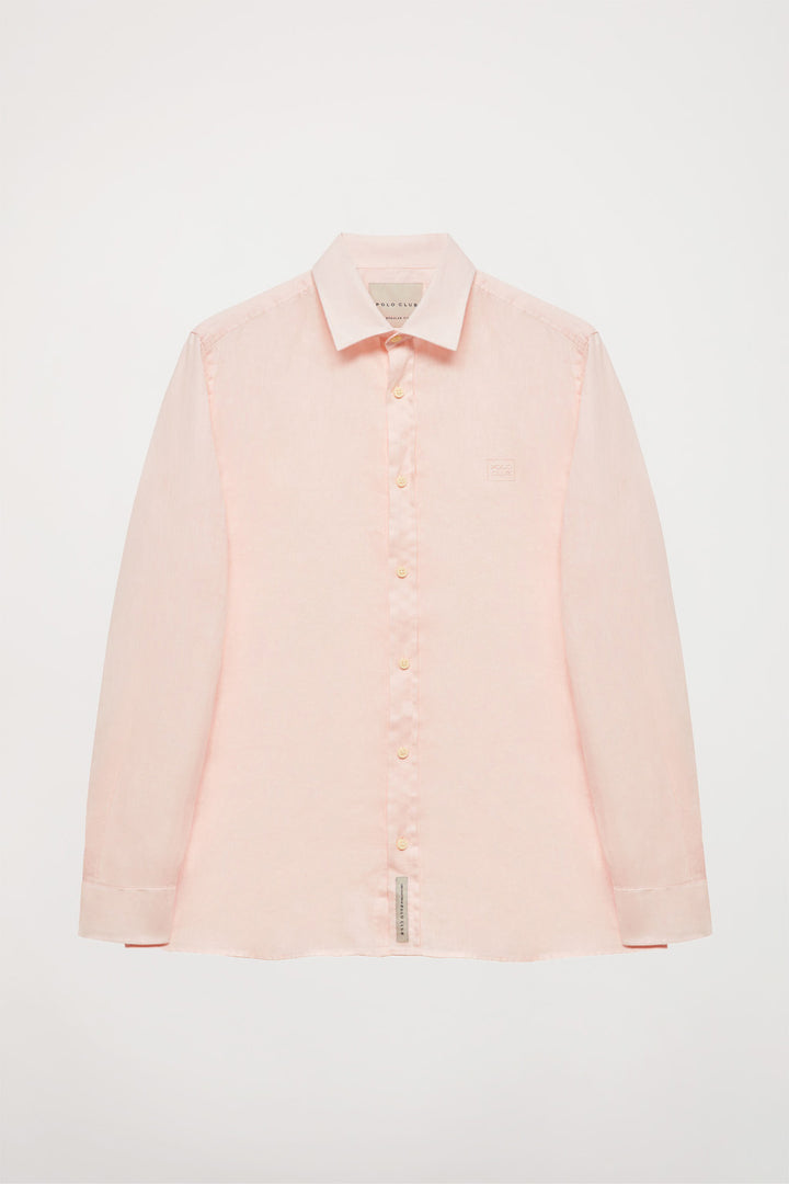 Camisa de lino rosa claro de cuello francés y logo bordado