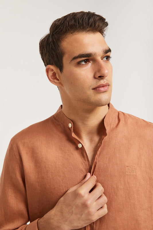 Brown linen shirt with mandarin collar and embroidered logo