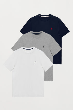 Pack de tres camisetas básicas azul marino, blanca y gris vigoré de manga corta y logo bordado