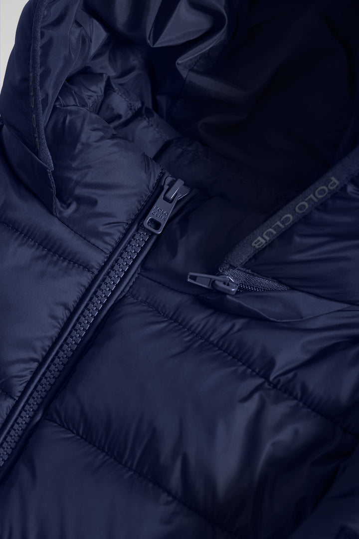 Casaco Coop ultralight azul marinho para rapaz com pormenores Polo Club