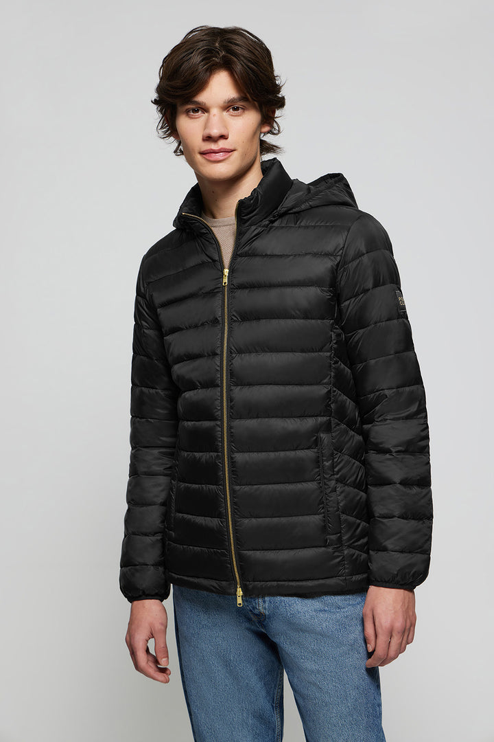 Casaco Charles ultralight preto com capuz e logotipo Polo Club