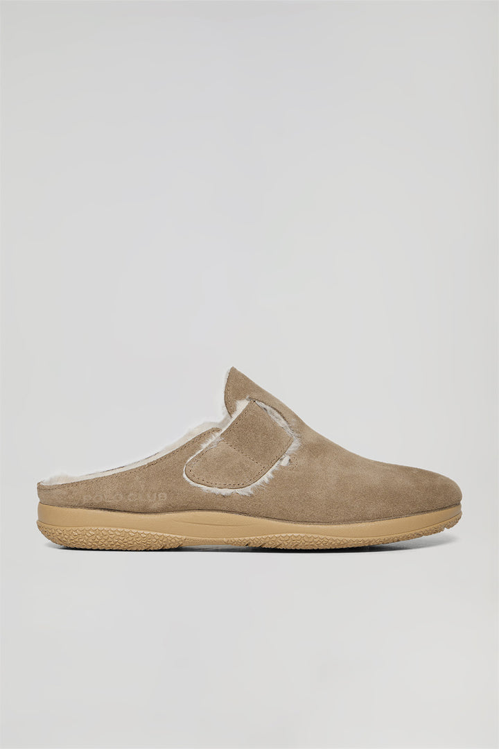 Sandy suede slippers with Polo Club detail for women
