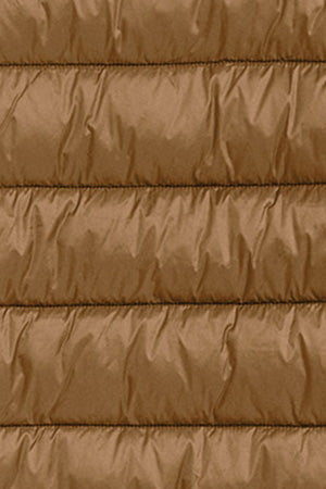 Chaqueta Chase ultralight color camel con parche Rigby Go