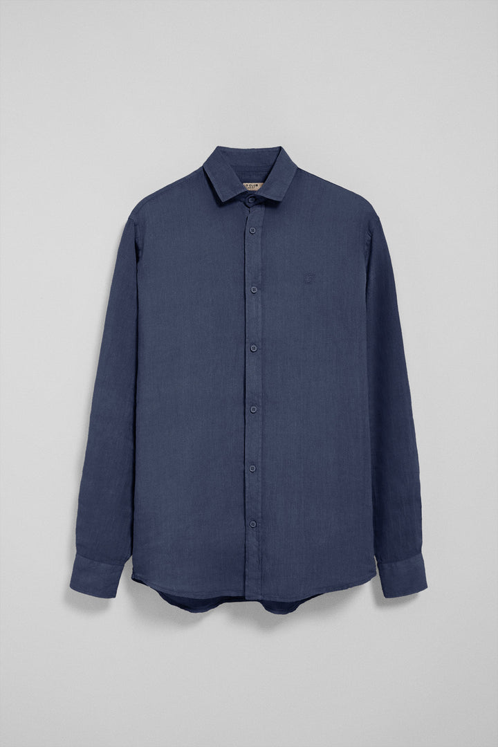 Camisa azul marinho de linho garment dye com monograma bordado