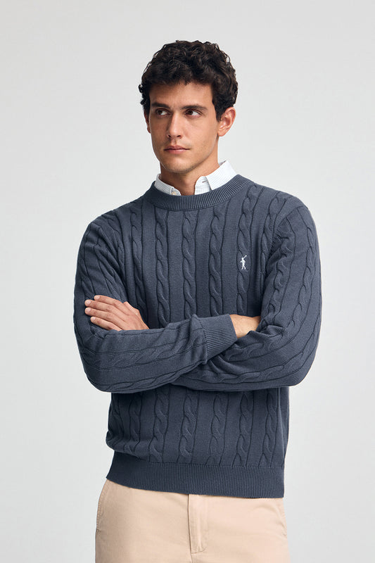Pleciony sweter z dzianiny z mieszanki wełny w kolorze niebieskiego denimu, z wyszywanym logo Rigby Go