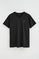 Camiseta negra de cuello pico con logo Rigby Go