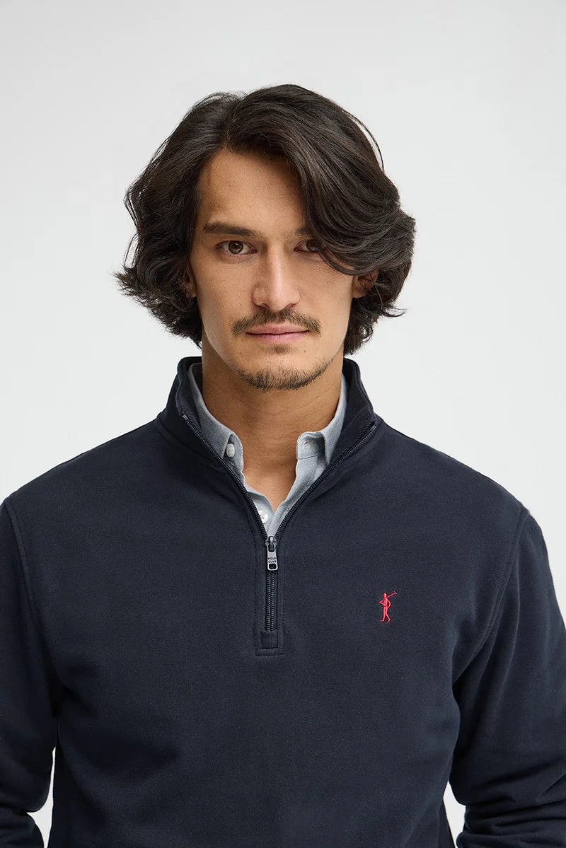 Pull bleu marine à logo brodé AMI Paris en solde Pull bleu marine à logo brodé AMI Paris en solde