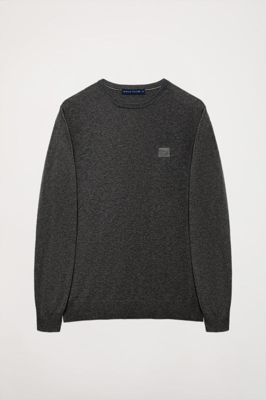 Jersey básico de cuello redondo gris oscuro con logotipo Polo Club