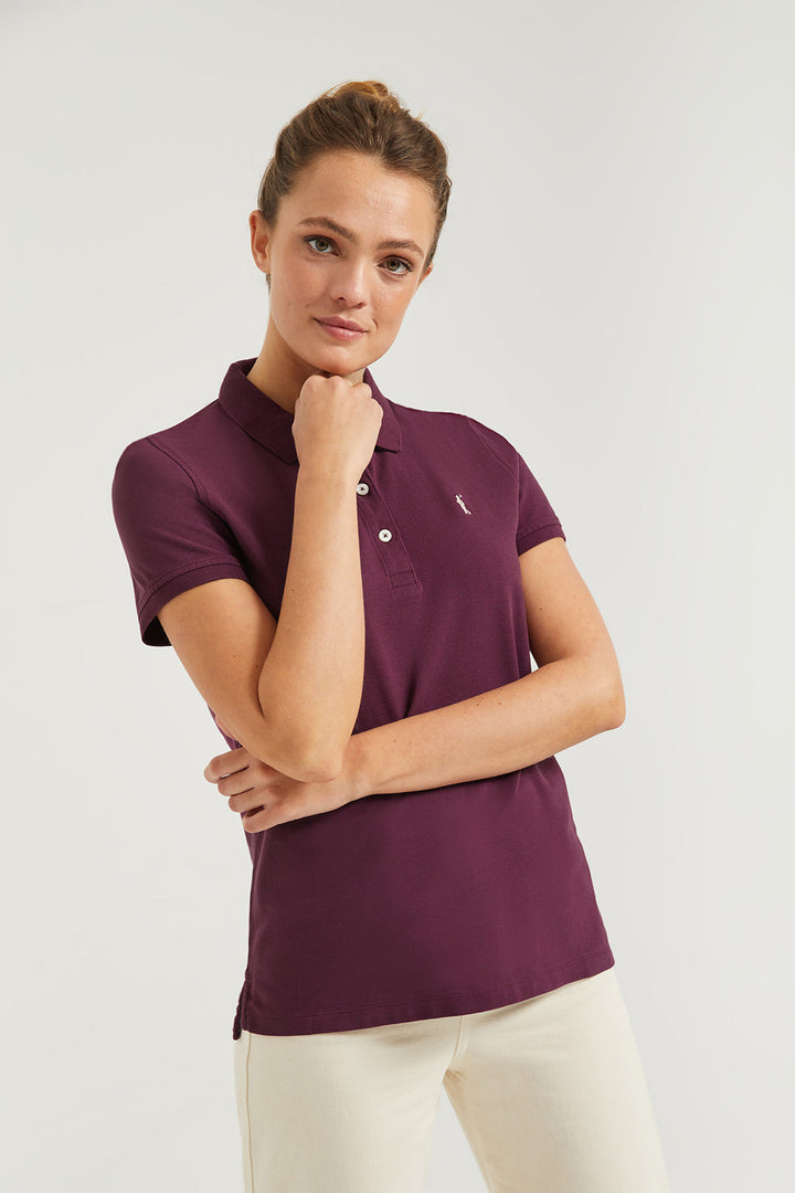 Polo de manga corta piqué color vino con logo Rigby Go