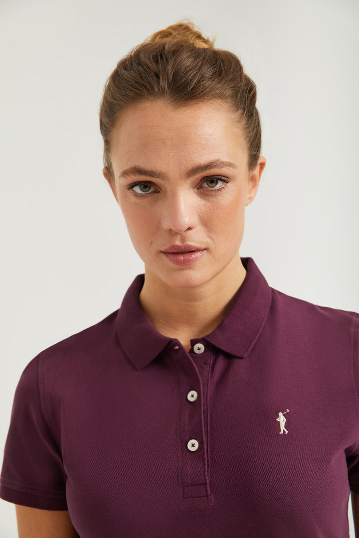 Polo de manga corta piqué color vino con logo Rigby Go