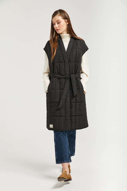 Black kimono-design vest with Polo Club label